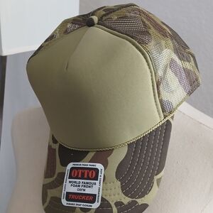 OTTO Camouflage Trucker Hat